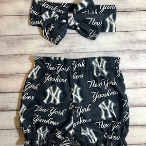 New York Yankees Inspired Headwrap Baseball Little Baby Girl Headbands Toddler Bow Bows Headwraps Headband Infant Shorts Bloomer Bummies