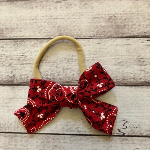 Red Bandanna Bandana Country Elastic Nylon Stretch Knot Tied Bow One Size Headband Little Baby Girl Toddler Bow Bows Infant Hair Accessories