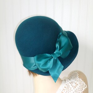 Custom made 1920's flapper Cloche - Downton Abbey hat, Miss Fisher, Gatsby hat