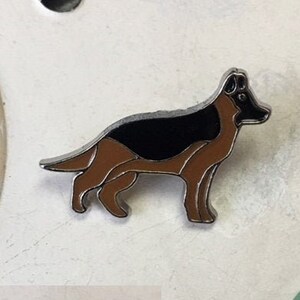 German Shepherd Pin - FREE SHIPPING