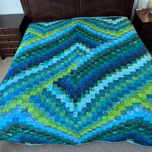 Batik Bargello Quilt in King Size