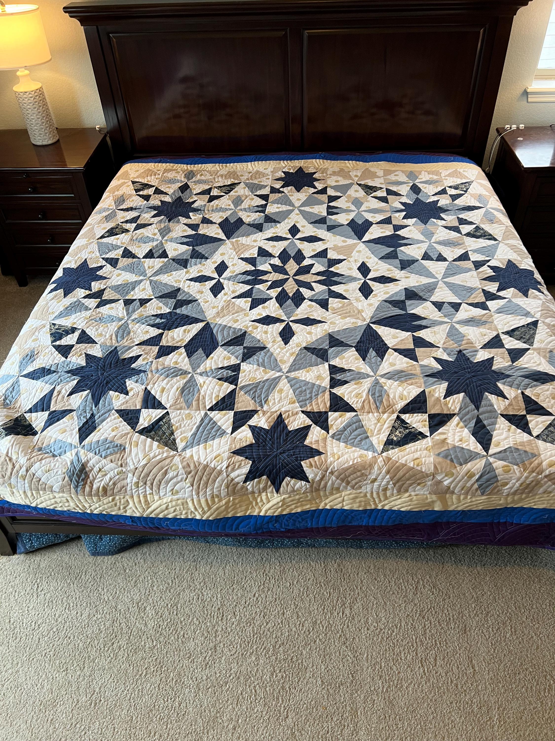 King-size Quilt in Alaska Pattern - Etsy