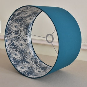 “Hera’s Feathers” cylinder lampshade