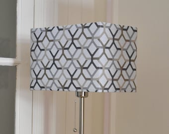 “Miyabi” rectangle lampshade with geometric pattern