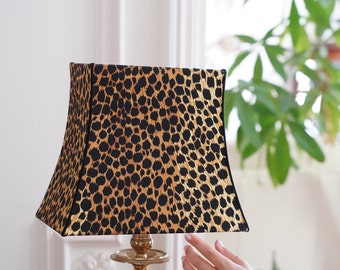 Pantalla de pagoda “Leopardina” (interior blanco)