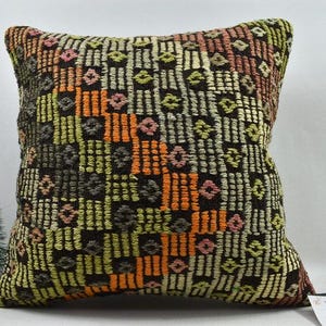 Natural rug pillow, Decorative pillow, Turkish pillow, 18x18 throw pillow, Sofa pillow, Organic carpet pillow, Pillow cover, code 6253