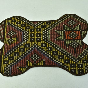Bowl mat, Non slip mat food & water bowl mat, Non slip pet mat, Cat mat, Handmade mat, Custom pet mat, 15x22 inch pet mat, Code 175