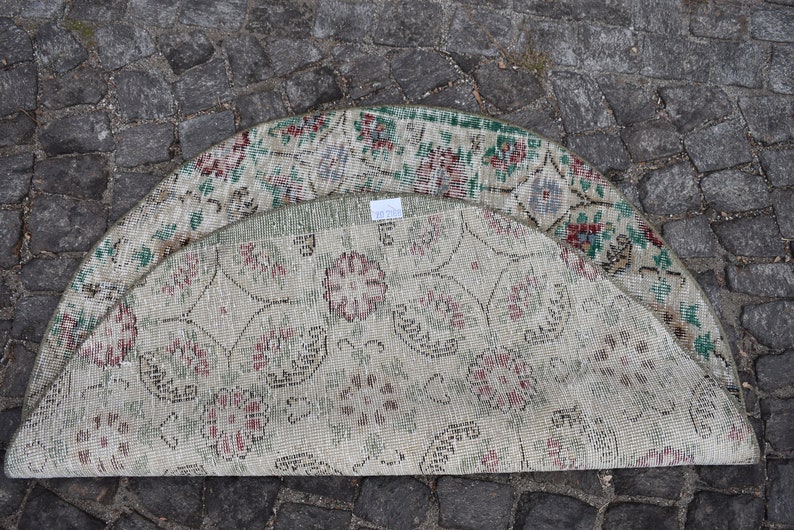 Bathroom Rug, Turkish Rug, Vintage Rug, Small Round Rug, Ethnic Rug