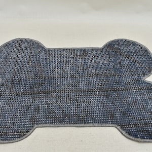 Bowl mat, Non slip mat food & water bowl mat, Non slip pet mat, Cat mat, Handmade mat, Custom pet mat, 12x20 inch pet mat, Code 211