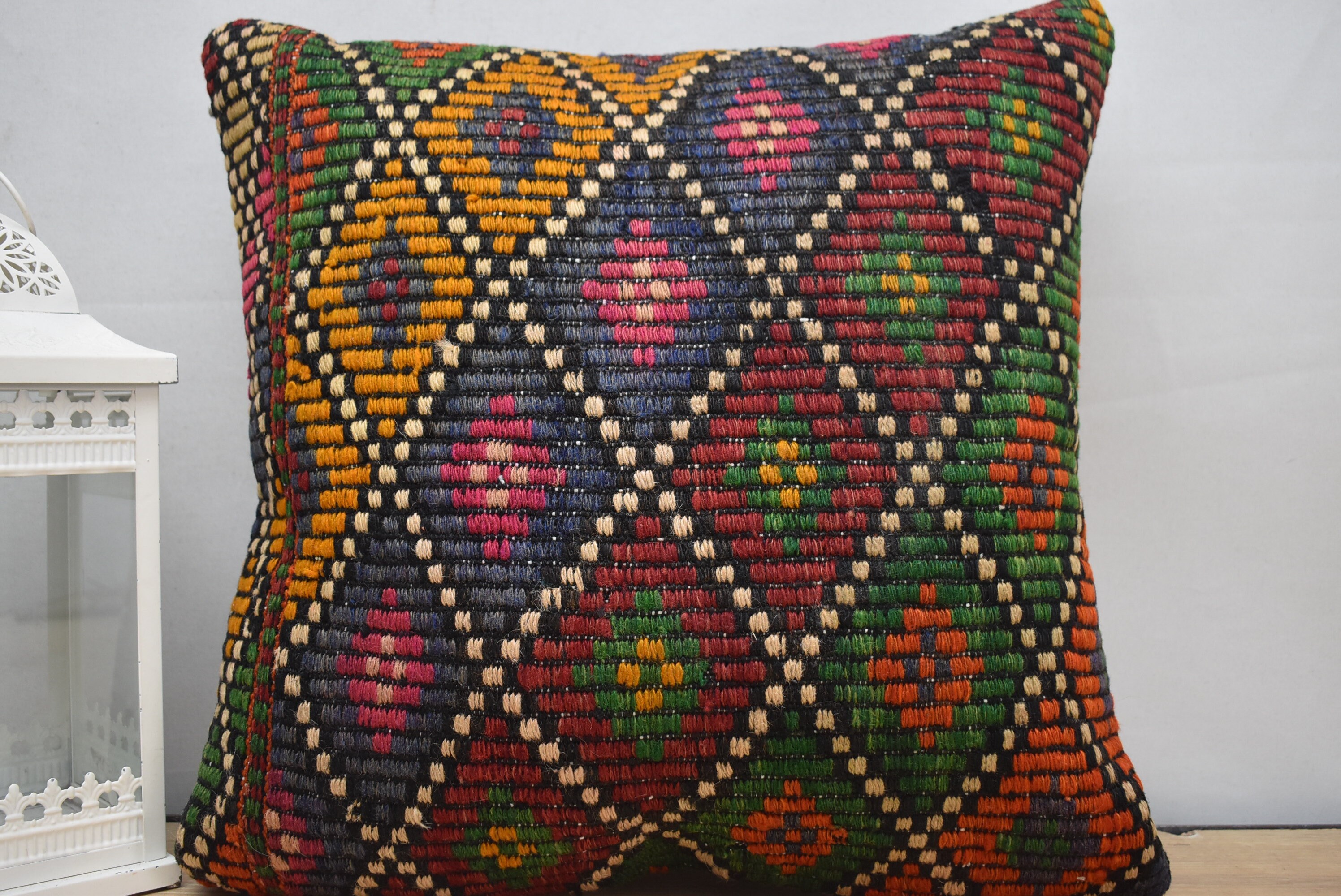 bohemian kilim pillow  home decor pillow  turkish kilim pillow  20x20 throw pillow  sofa pillow  anatolian pillow cover  code 4884