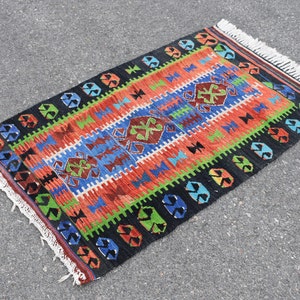 Oriental kilim rug, Home decor wool rug, Boho decor rug, 2.8 x 4.9 ft Turkish kilim rug, Bohemian rug, Small area rug, Aztec rug , zd4009