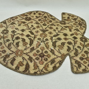 Bowl mat, Non slip mat food & water bowl mat, Non slip pet mat, Cat mat, Handmade mat, Custom pet mat, 12x20 inch pet mat, Code 288