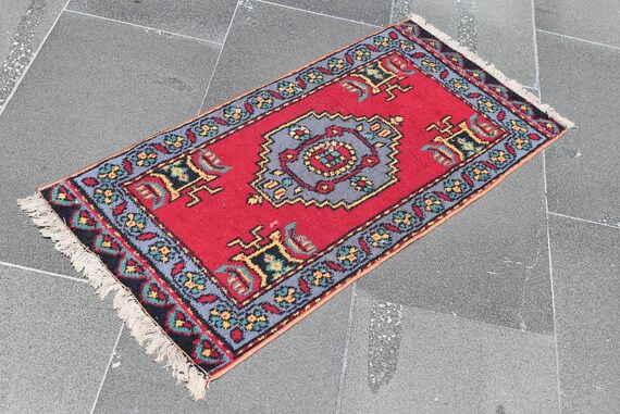 Blue small rug, Vintage rug, Doormat rug, Turkish rug, Aztec rug, Bathroom rug, 1.4 x 3 Ft Aztec rug, Bath mat rug , Frontdoor rug, Zd4555