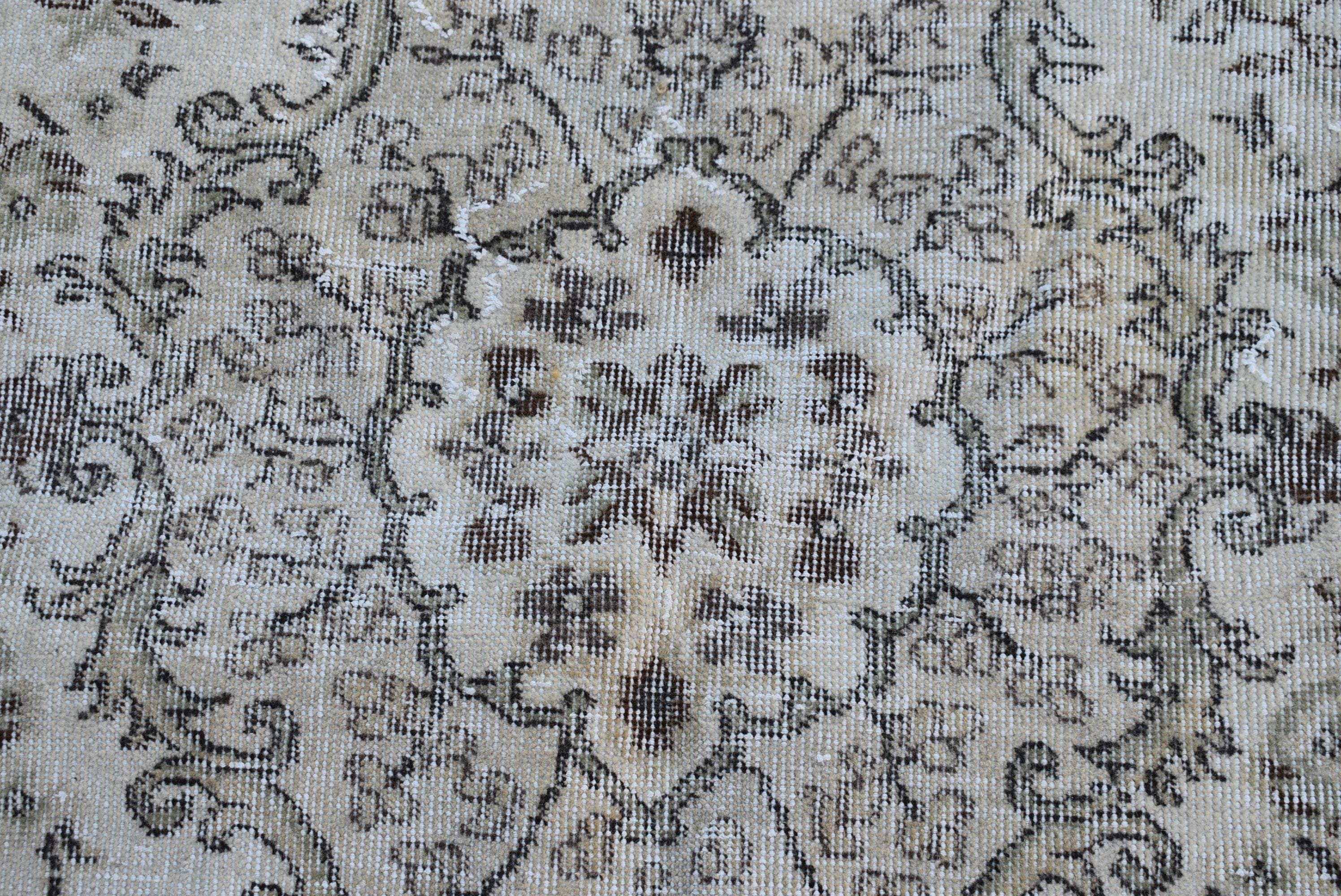 Vintage Turkish Rug, Handmade Aztec Rug, 6.5 X 10 Feet, Boho