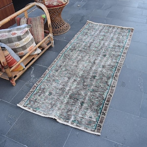 Vintage oushak rug , Bohemian rug , Free Shipping 2.7 x 5.9 ft Nomadic area rug , Diningroom rug , Pale floor rug , handknotted rug ZDA1252