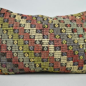 throw kilim pillow / decorative kilim pillow / lumbar pillow / handmade kilim pillow / boho decor pillow / 16x24 cushion cover code 3925