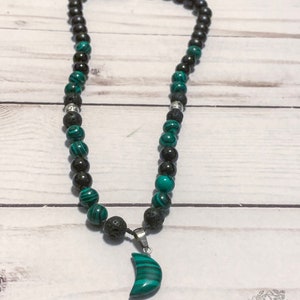 Malachite necklace with Moon pendant, crescent moon necklace, malachite jewelry, 10in long crystal necklace, malachite beaded necklace