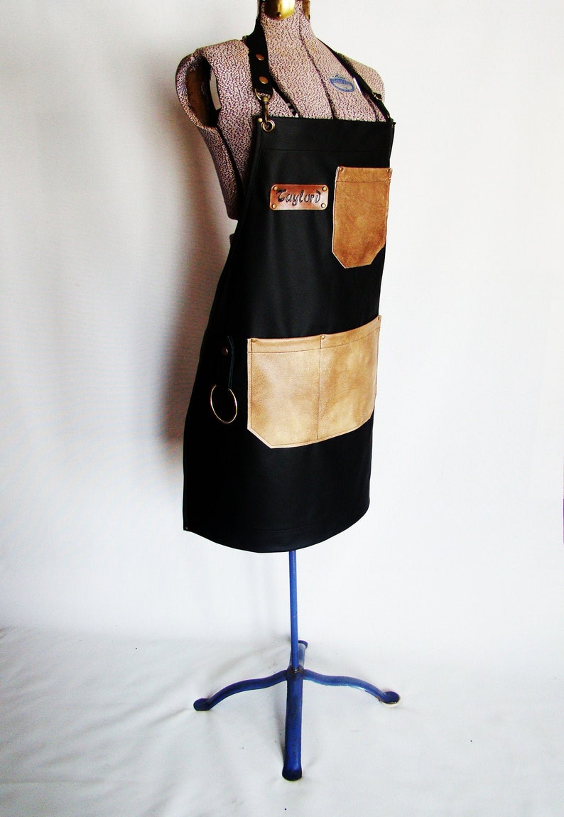 Black Leather Work shop Apron, Personalized, Made in Canada. Butcher, Blacksmiths, Tattooist, Metal shops fabricator, Chefs