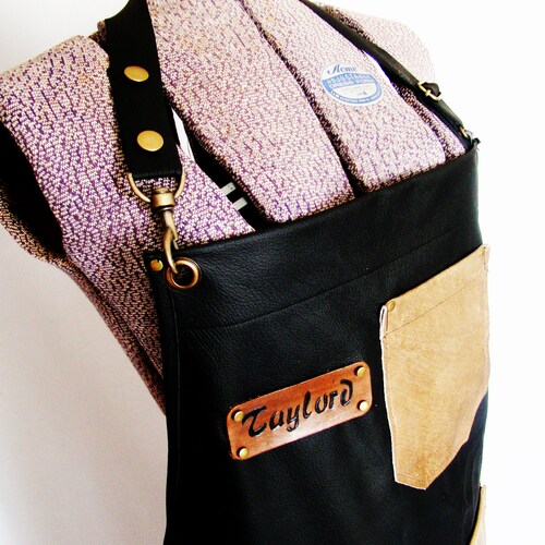 Black Leather Work shop Apron, Personalized, Made in Canada. Butcher, Blacksmiths, Tattooist, Metal shops fabricator, Chefs