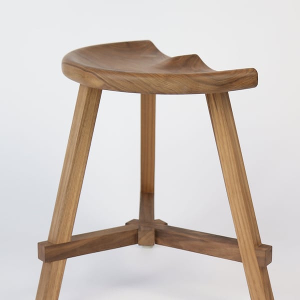 Modern Dark Wood Vanity Stool, Low Walnut Make-up Bathroom Stool, 45cm (17.7 inches) Height