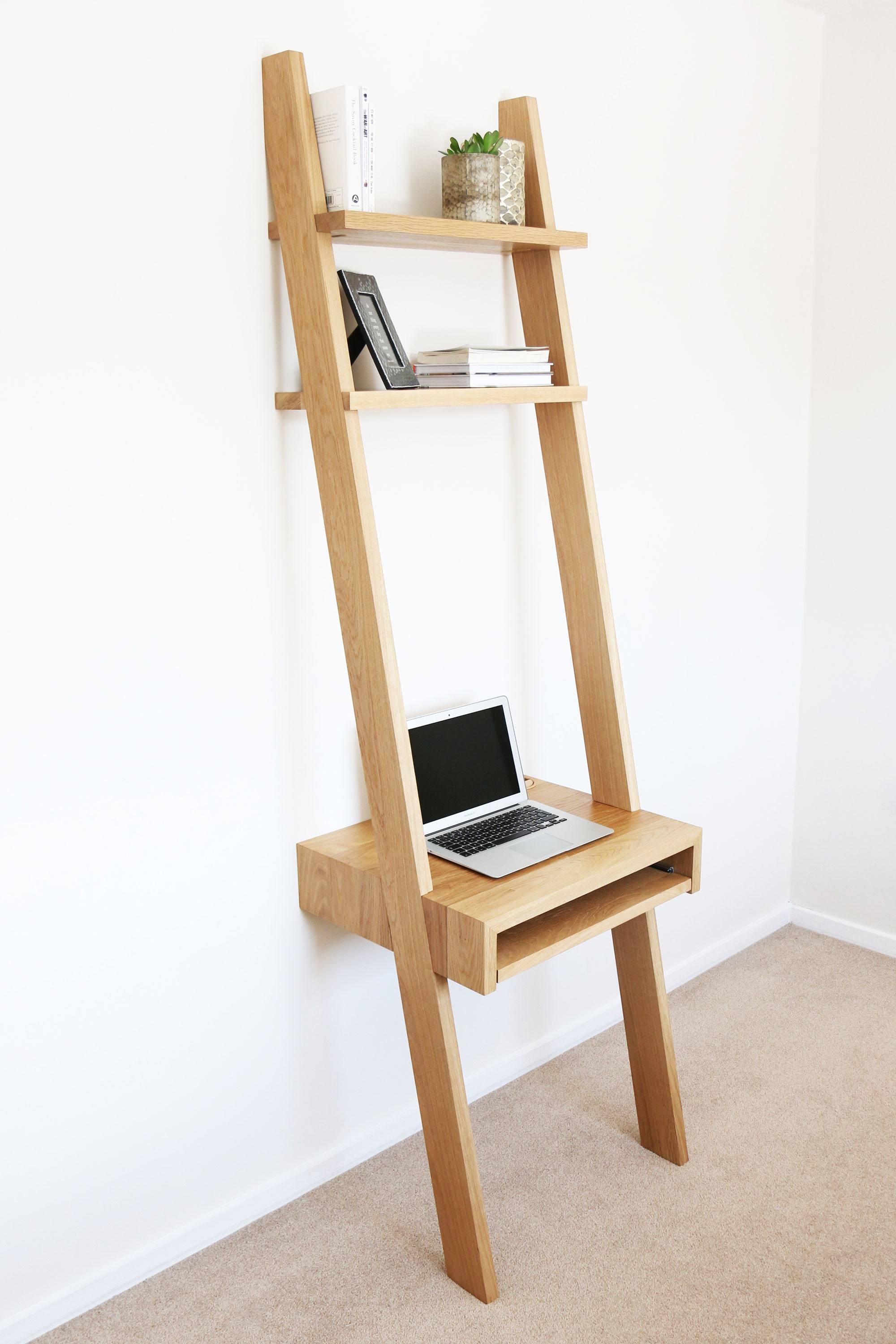 Oak leaning ladder mini dressing table best sale