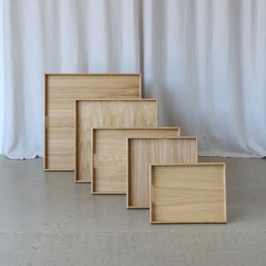 Bandeja otomana de madera de nogal con asas, reposapiés multiusos, decoración moderna para sala de estar, regalo de cumpleaños para ella. Oak