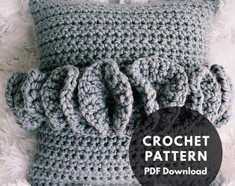 Ruffle Brand Pillow Pattern/throw pillow/decorative pillow/crochet pillow/handmade pillow/crochet home decor/cozy decor/ruffle decoration