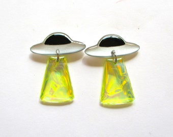UFO-Bolzenohrringe: Spaßneuheit-Raum-Schmuck