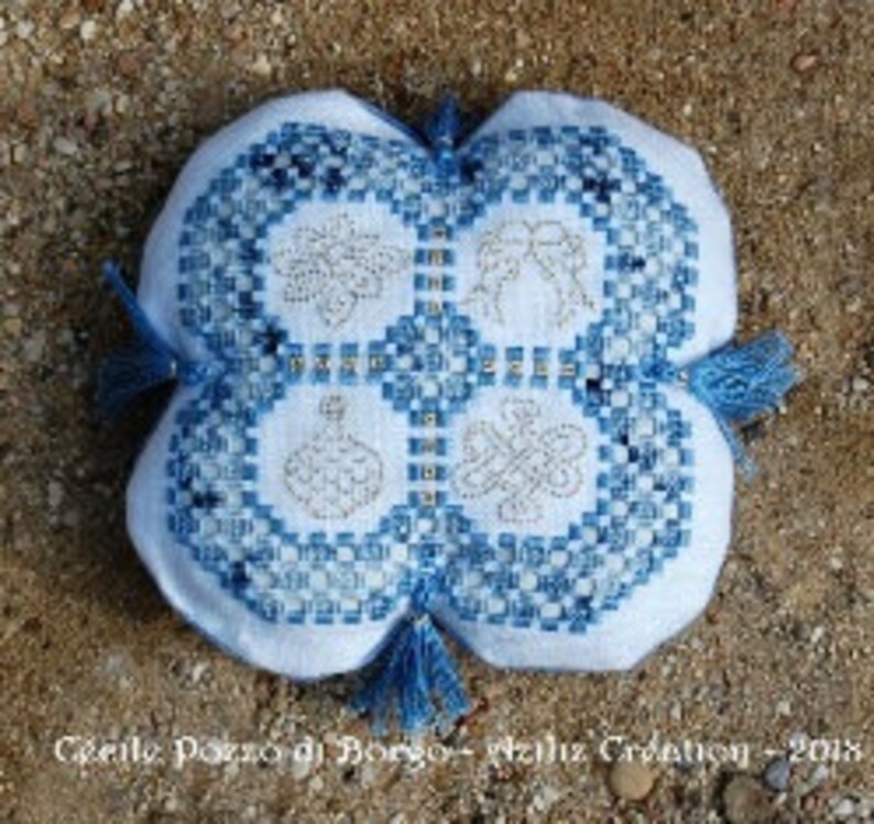 Hardanger Embroidery Kit Chinese Wishes Alliance Cushion - Aziliz Creation H1804