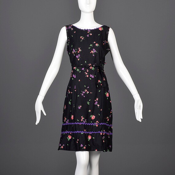 Large 1960s Day Dress 60s Sleeveless Black Floral
