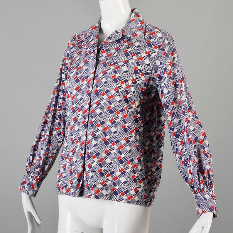 Large 1970s Shirt 70s Blouse Cotton Top Long Sleeve Shirt Red White Blue Geometric Print Distressed Faded Casual Hippie Shirt Boho Shirt