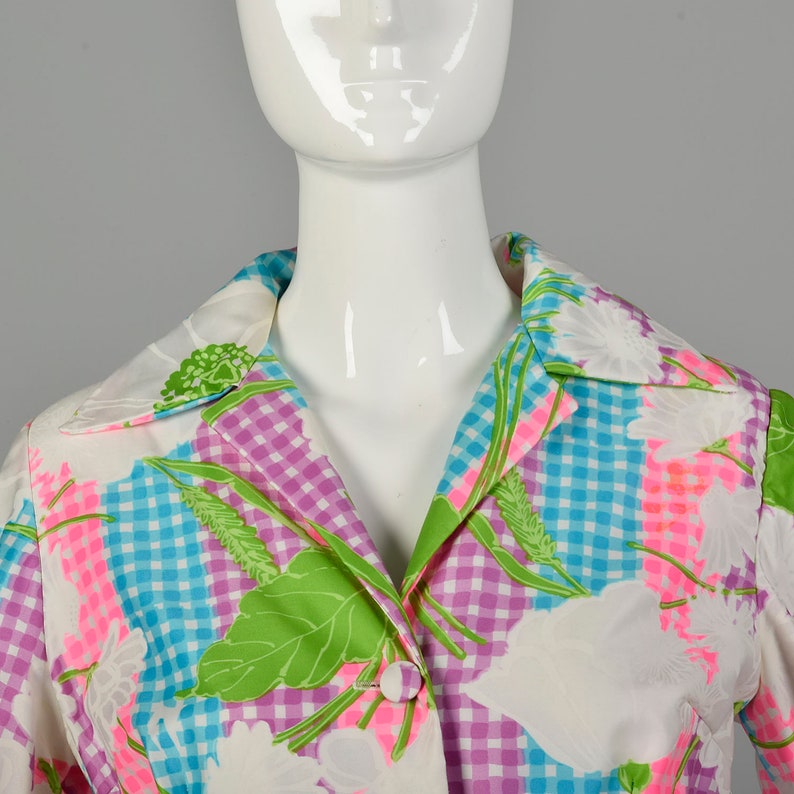 Large Maxi Dress 1970s Colorful Bright Floral Belt Long Sleeve