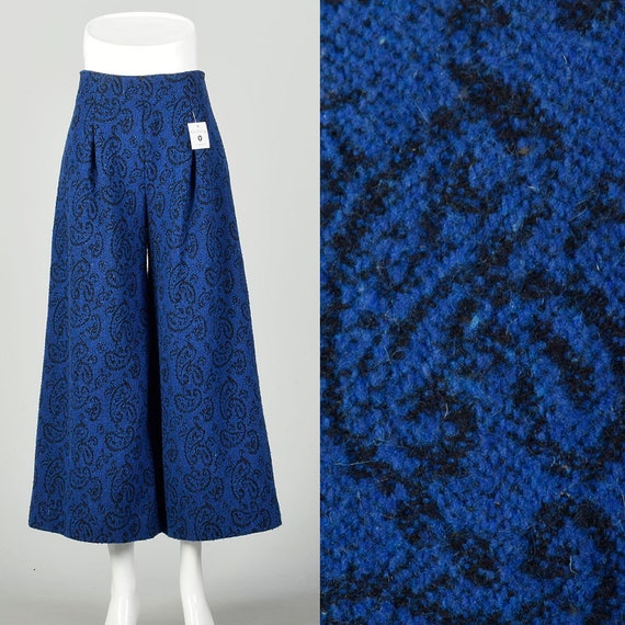 Small 1970s Blue Gaucho Pants Black Paisley Croppe
