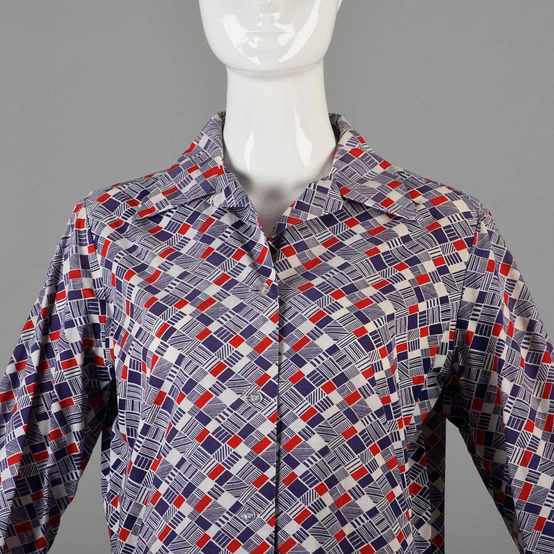Large 1970s Shirt 70s Blouse Cotton Top Long Sleeve Shirt Red White Blue Geometric Print Distressed Faded Casual Hippie Shirt Boho Shirt