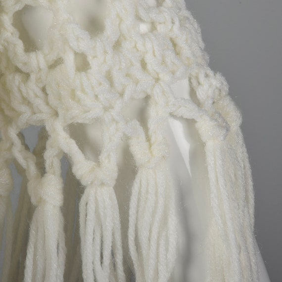 1970s White Open Crochet Shawl Crochet Wrap Fring… - image 6