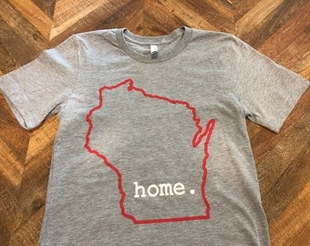 WISCONSIN HOME T-SHIRT - Gray Men's and Women's Unisex T-Shirt