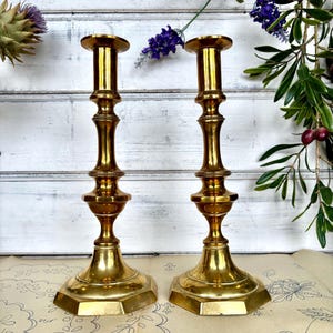 2 Antique Victorian brass metal candlesticks, vintage candle holders, gold candlesticks, push up  candle holder, chamberstick, brass decor