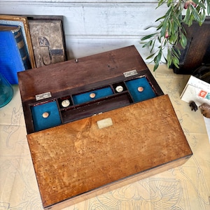 希少 Antique Wooden Object Vintage Wooden Japanese Motives Lacquered Anister Storage