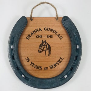 Personalized Retirement Plaque, New Home Gift, Housewarming Gift, Customized Horseshoe, Retirement gift, Horse Farm Establishment Plaque
