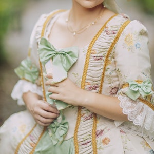 Brokatkleid Rokoko Pet-en-l&#39;air + Seidenpetticoat - Frackjacke aus dem 18. Jahrhundert Versailles Fêtes Galantes Venedig