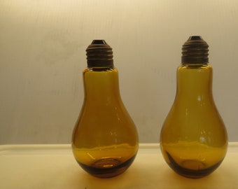 Pair Vintage Amber Glass Light Bulb Salt & Pepper shakers Japan