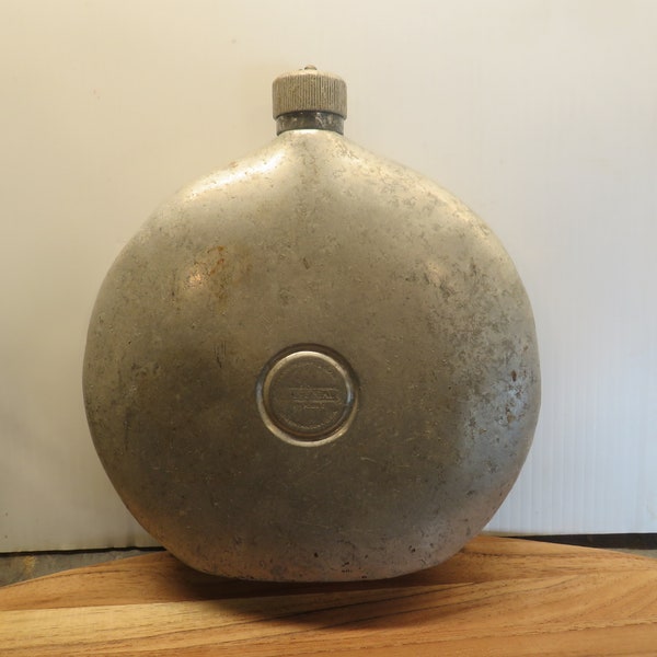 Vintage 1923 Landers Frary & Clark Round Universal Aluminum Flask/Canteen