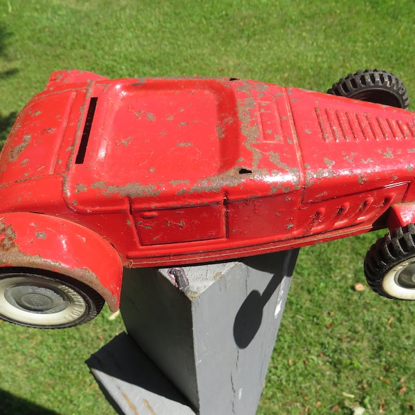 Vintage 1960 Nylint Pressed Steel Red Ford Roadster/Jalopy