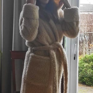 Merino wool robe  with  hood pocket  Wool bathrobe for women men Bademantel wolle Warm winter wool robe Gift for mom Gift for dad