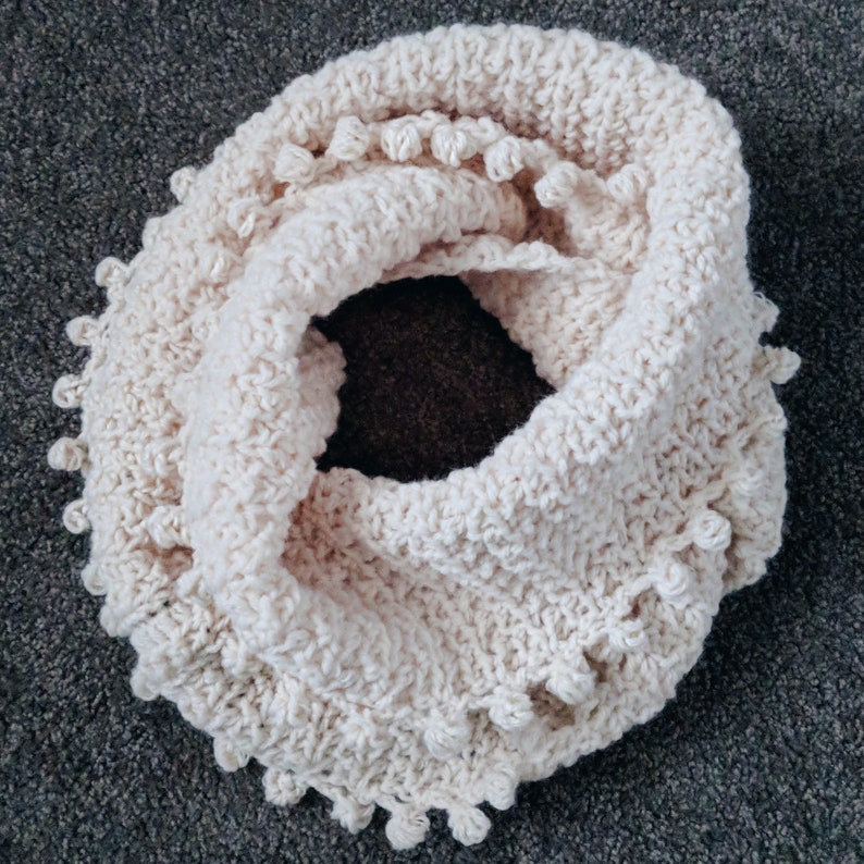 Crochet scarf with bobbles Beginner crochet scarf PATTERN Crochet PATTERN bobbles image 2