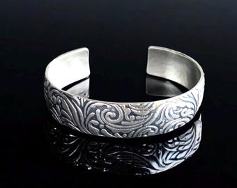 Argentium Sterling Silver Embossed Textured Extra Small Cuff