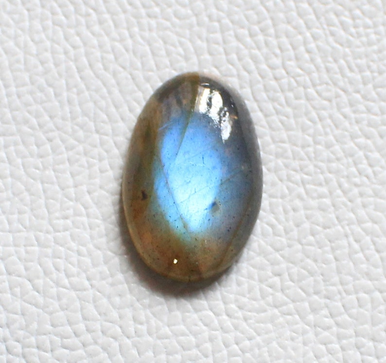 30X19X7 MM Blue Labradorite Gemstone 29.90 Carat Oval Shape Natural Labradorite cabochon Wire Wrap Jewelry Wholesale Gemstone