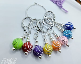 Rainbow swirls stitch markers, stitch marker set of 8 stitch markers for crochet or knitting, stitch holder, stitch keeper