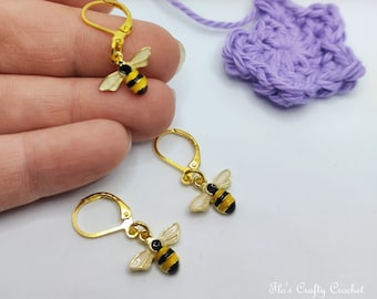 Bee, stitch marker for crochet or knitting, flos crafty crochet, knitting, accessories, charm, zip pull