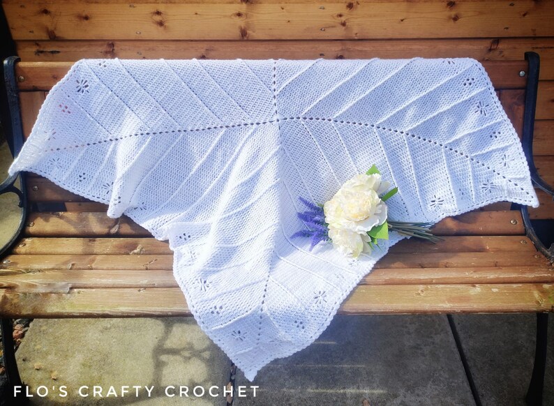 Baby Blanket Crochet Pattern | Easy Crochet Pattern | blathnaid | Mindful Crochet | Flos Crafty Crochet | PDF Digital | Irish crochet